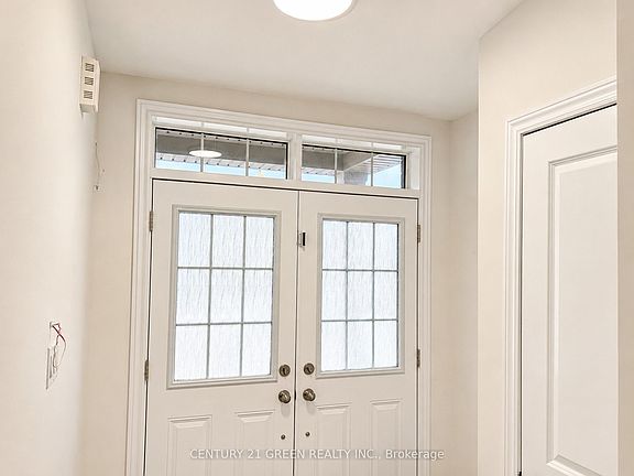 3rd image of 41 Durham Ave