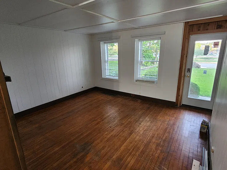 307 W Wisconsin Ave — Photo 15