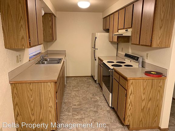 2nd image of 4305 88th St NE #1