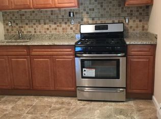 2406 Boston Post Rd, Larchmont, NY 10538