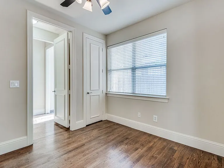 4149 Grassmere Ln #2 — Photo 11