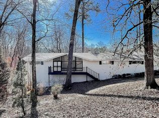 (Undisclosed Address), Columbus, MS 39705