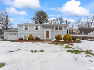 43 Collingsdale Drive, Milford, CT 06461