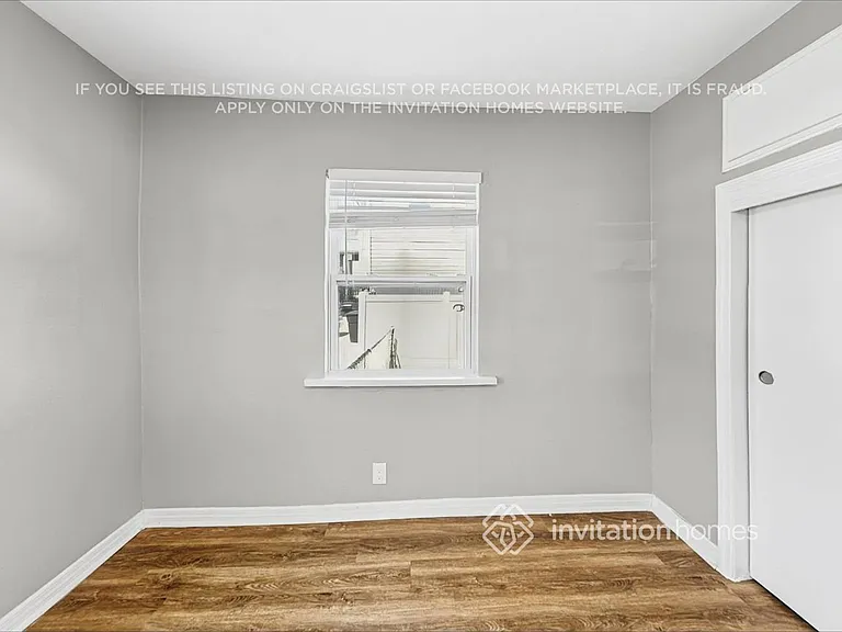 833 61st Ave NE — Photo 10