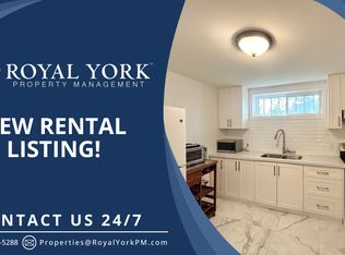 1 Majestic Ct #2, Toronto, ON M6B3K2