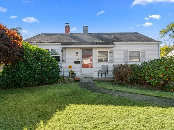 208 Victoria Dr, Monroeville, PA 15146