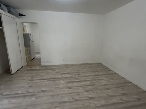 735 N Hayes Ave