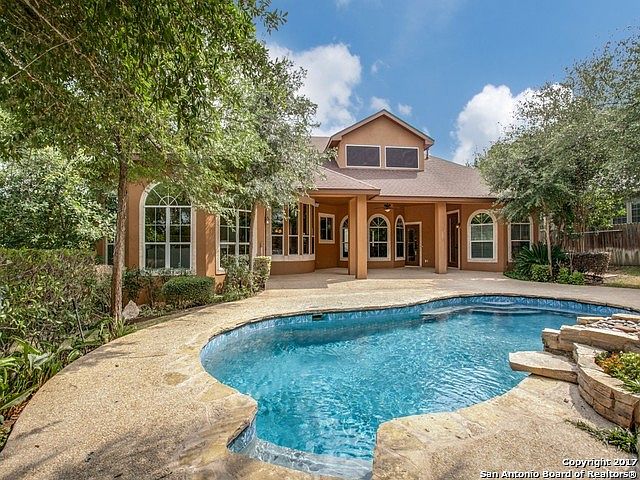 1st image of 7 Jordans Wood Cir