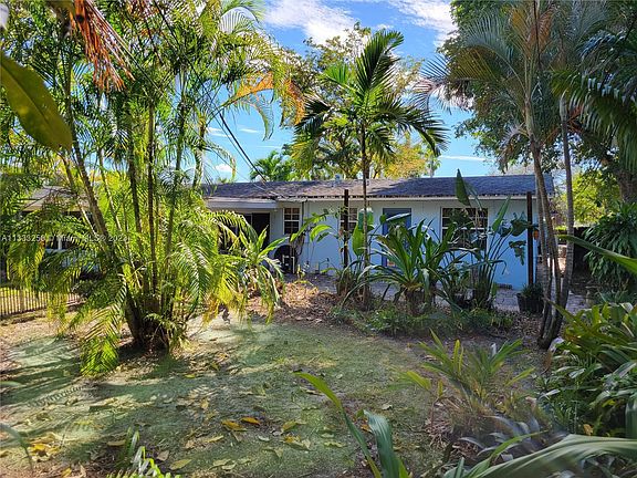 5th image of 125 NW 25th St #129