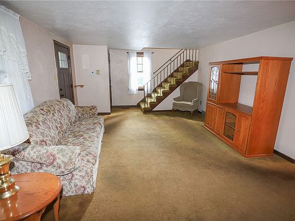 5th image of 254 Arona Rd
