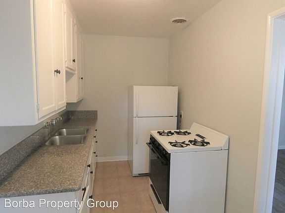 2nd image of 1941 Locust Ave APT 4