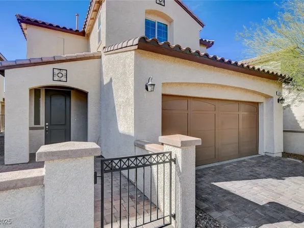 829 N Water St, Henderson, NV 89011