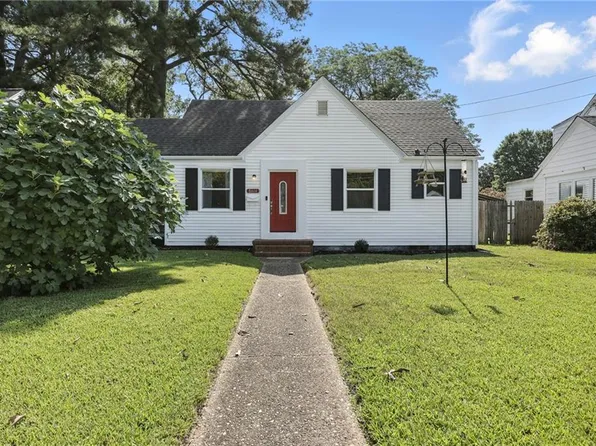 8614 Sturgis St, Norfolk, VA 23503