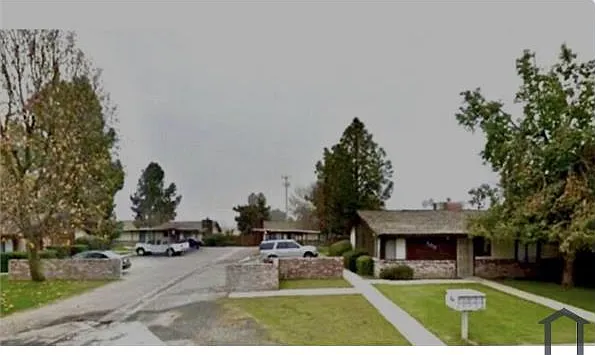2 bed, 1100 sqft, $1,750 — Photo 1