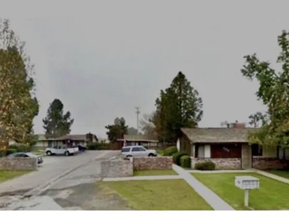 705 Deseret Way APT C, Bakersfield, CA 93309