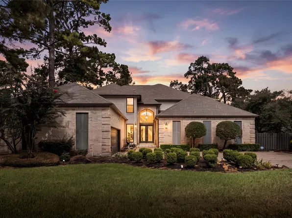 4719 Breezy Point Dr, Kingwood, TX 77345