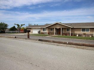 1350 Hilltop Rd, Hollister, CA 95023