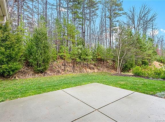 4th image of 2809 Twinberry Ln