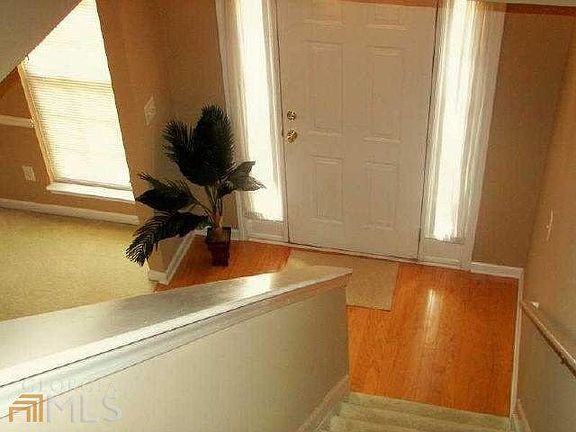 3rd image of 621 Kenridge Dr