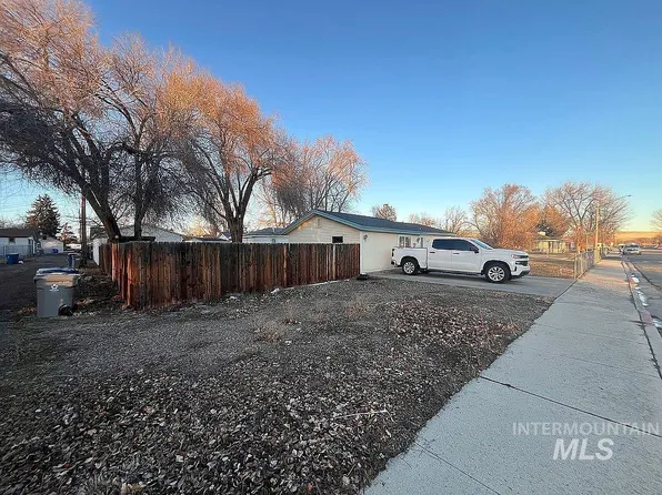 1180 E 2 S, Mountain Home, ID 83647