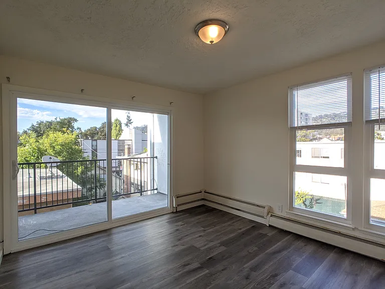2607 Ellsworth Street — Photo 14