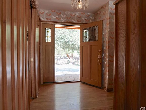 5th image of 4734 Vista De Oro Ave