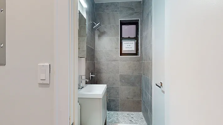 Rented by Bond New York | media 24