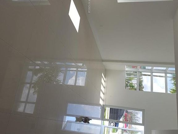 2nd image of 7444 NW 98th Ave #Mr