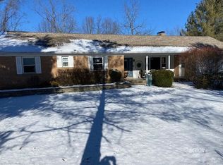 6925 Gura Rd, Athens, OH 45701