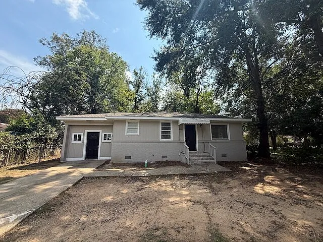 2836 Knox St — Photo 1