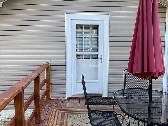 5th image of 4168 Westover Dr