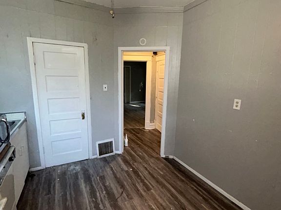 4th image of 2831 Abner Pl