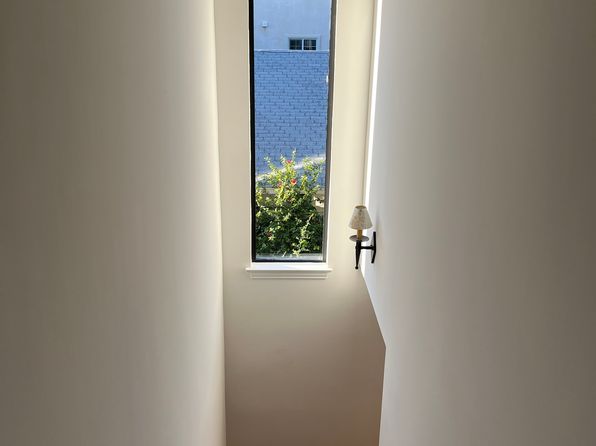 2252 Del Mar Rd APT 1