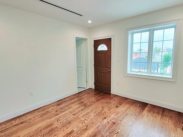 47-12 204th St #2 — Photo 33