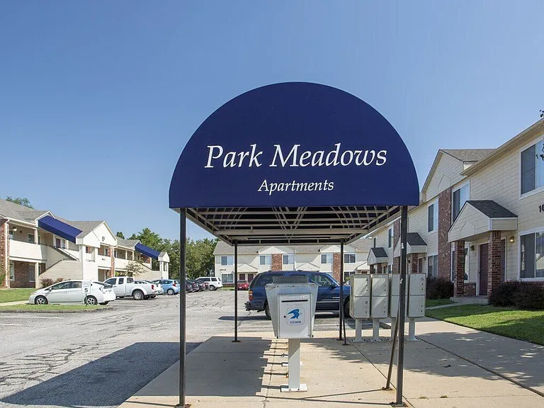 Park Meadows — Photo 14