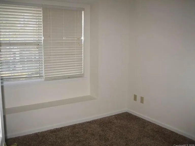 12705 Tucker Crossing Ln — Photo 15