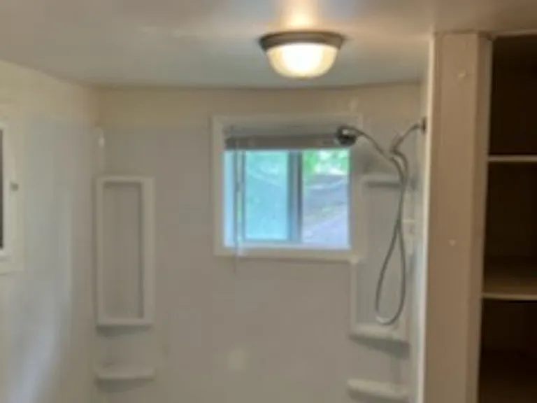 204 W Jefferson St — Photo 4
