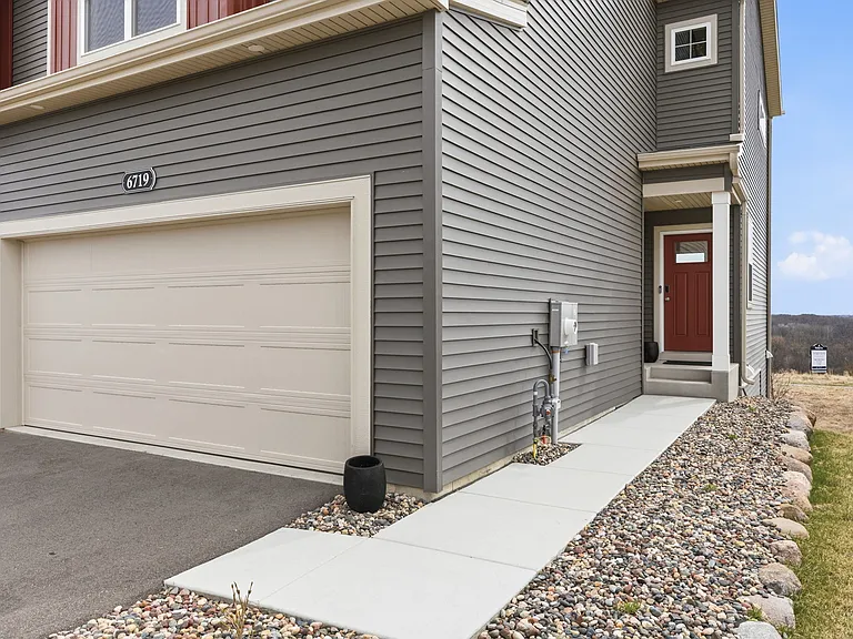6719 Bluestem Way — Photo 25