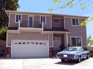 9456 10th Ave SW, Seattle, WA 98106