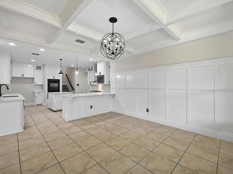 14668 Blakehill Dr — Photo 20