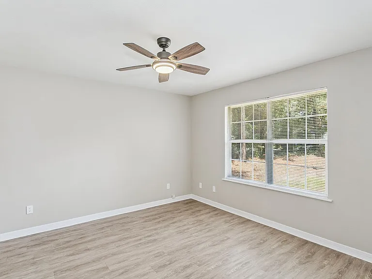 3780 Nobles St — Photo 13