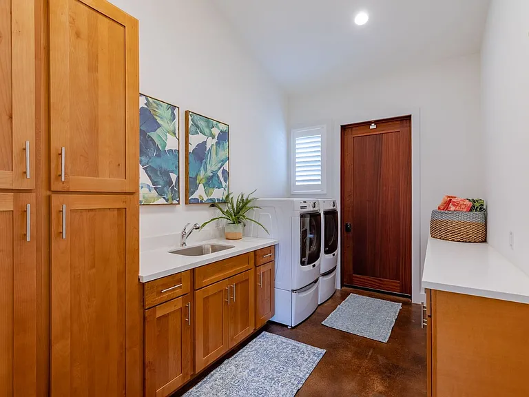 154 Mokumanu Dr — Photo 19
