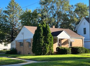 1323 Saint Lawrence Ave, Beloit, WI 53511