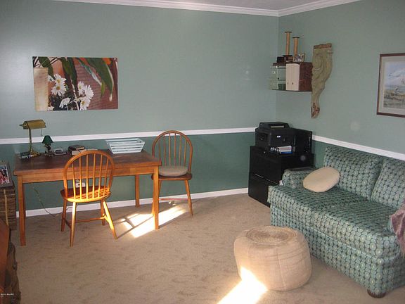 3rd image of 5560 Wilmont Pl SE
