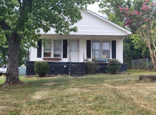 560 E Washington St, Pulaski, TN 38478