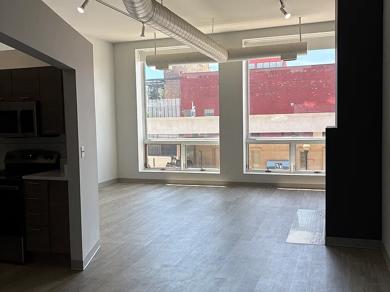 Downer Place Lofts — Photo 8