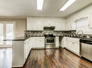 410 Marseille Way, Fayetteville, GA 30214