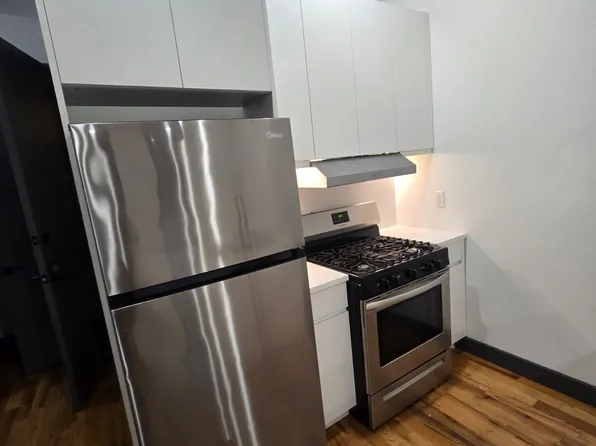 566-568 Communipaw Avenue image 2 of 8