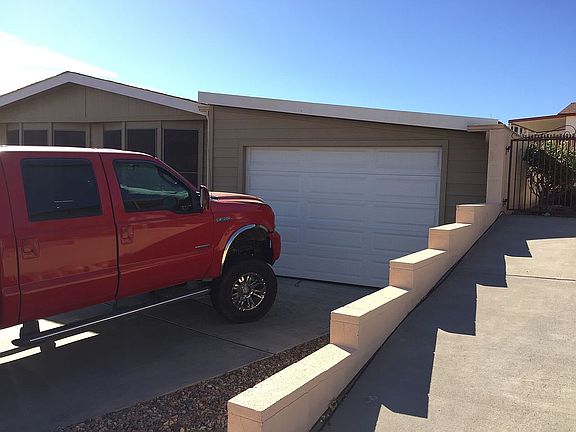 3rd image of 496 Lake Havasu Ln