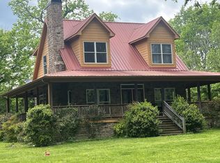 102 Rowesville Rd, Normandy, TN 37360